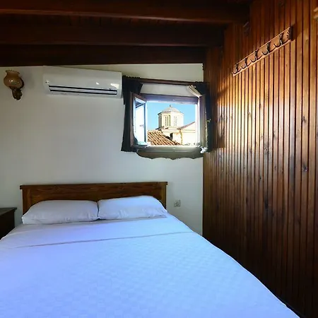 Ayisigi Hotel