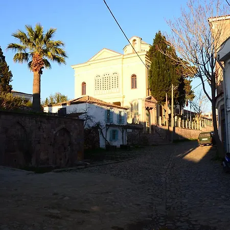 Ayisigi מלון