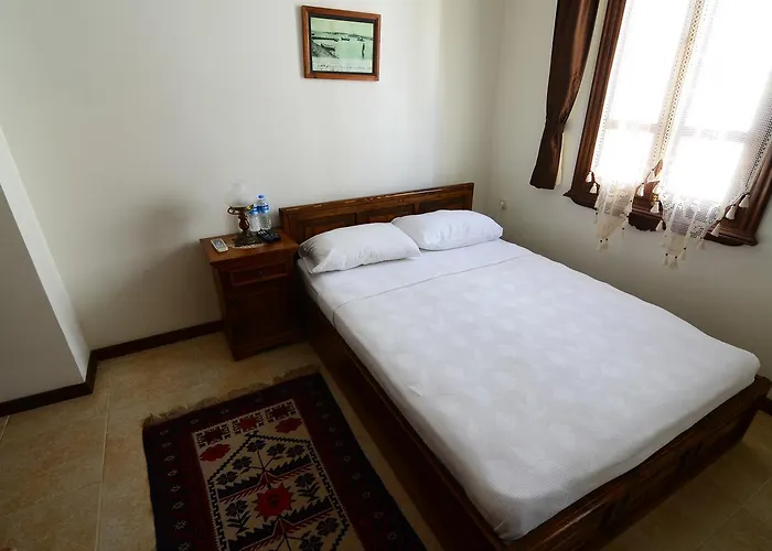 Ayisigi Hotell Ayvalı